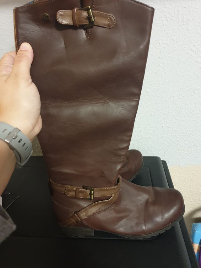 BOTAS MUSTANG COLOR MARRON