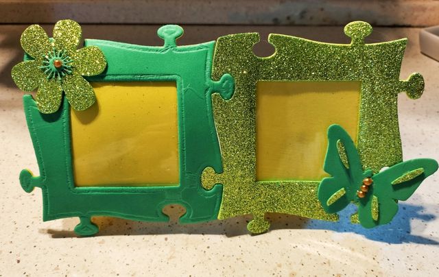 Cornici puzzle da tavolo verdi