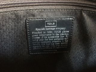 Maletín para portátil TOUS. Original de segunda mano por 50 EUR en Madrid  en WALLAPOP