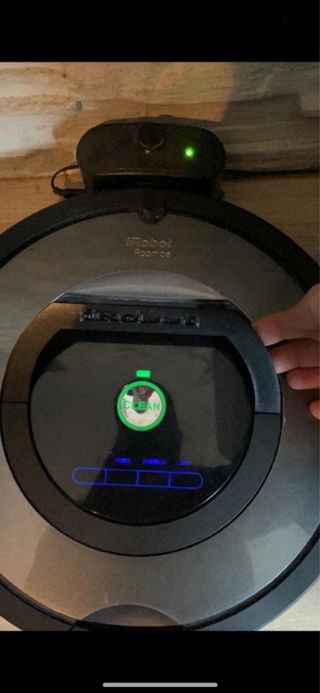 Asa transporte roomba serie 800 de segunda mano por 6 EUR en L\\'Hospitalet  de Llobregat en WALLAPOP