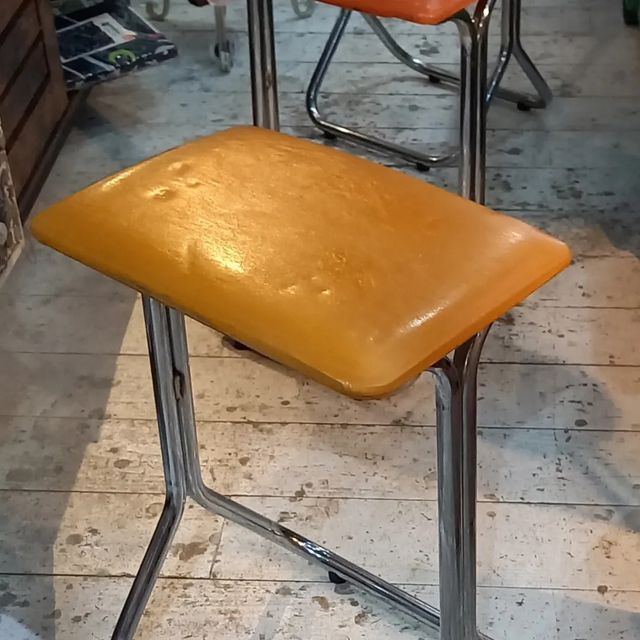 sgabelli vintage anni 60