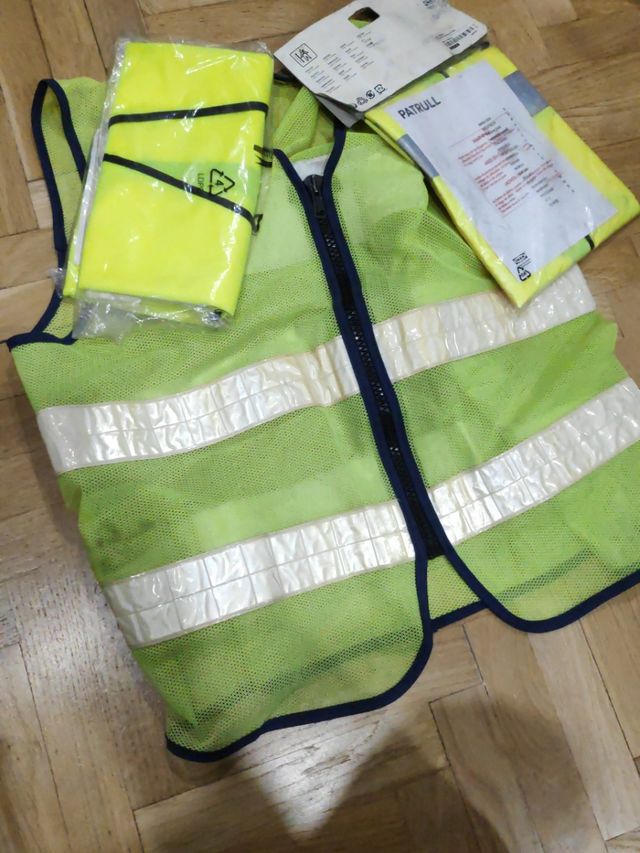 Chalecos de emergencia y seguridad Ikea