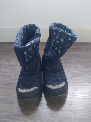 Botas nieve niñ@ talla 36 de segunda mano por 8 EUR en Córdoba en WALLAPOP