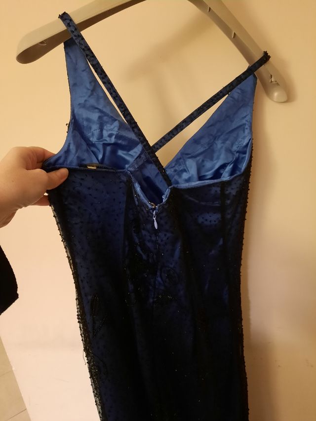 Abito elegante da cerimonia ricamato