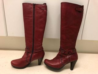 Botas de piel Hispanitas talla 37 de segunda mano por 45 EUR en Madrid en  WALLAPOP
