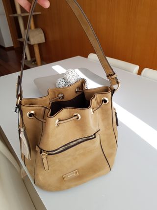 Bolso saco parfois nuevo de segunda mano por 9 EUR en Valencia en WALLAPOP