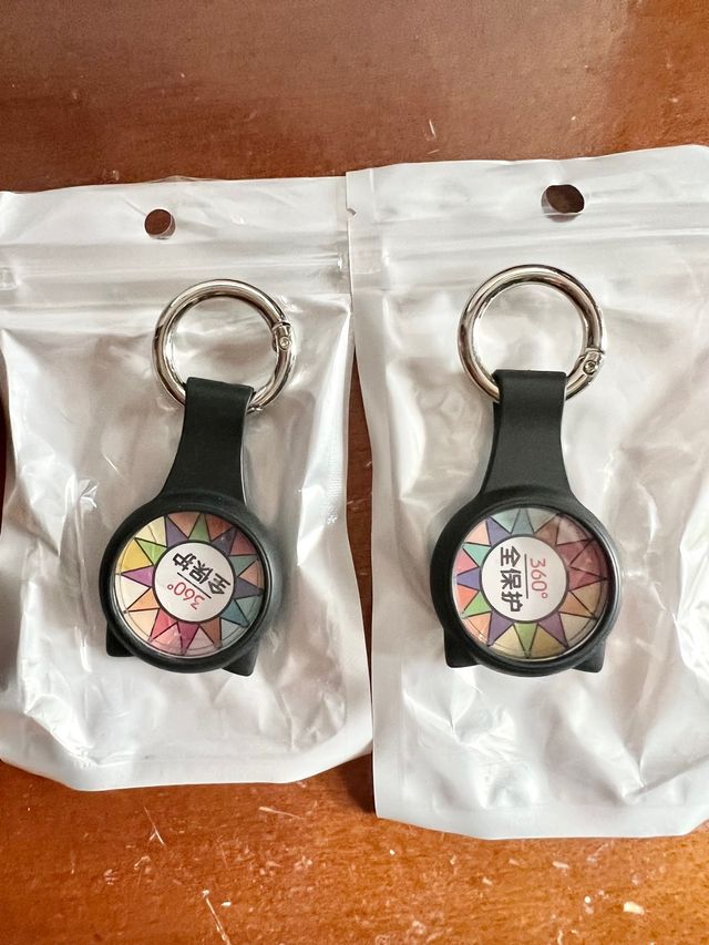 2 portachiavi AirTag