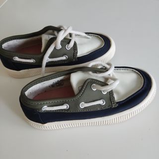 Zapatos náuticos niño Zara de segunda mano por 15 EUR en Cortijo de San  Isidro en WALLAPOP