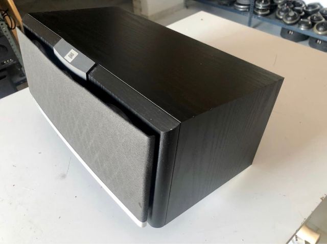 Altavoz JBL Central LX2000C- muy nuevo