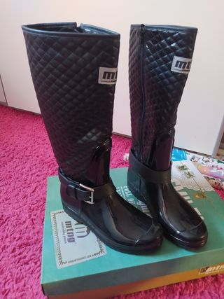 Botas de agua Mustang de segunda mano en WALLAPOP