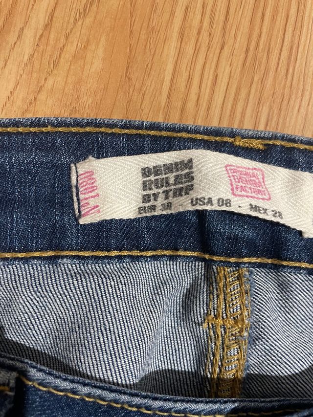 Pantalón vaquero recto