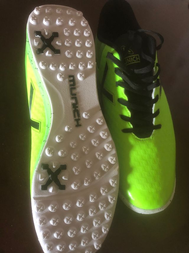 ZAPATILLAS FÚTBOL SALA 
