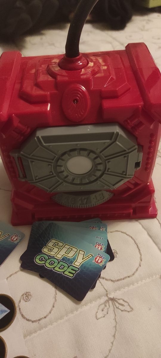 Juego mesa Spy Code. Casi nuevo