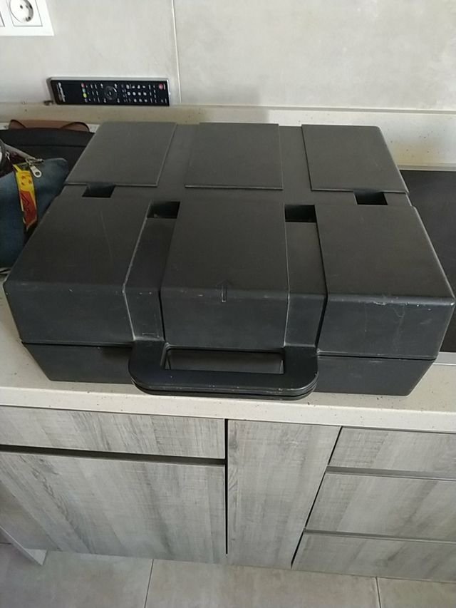 MÁQUINA DE ESCRIBIR
