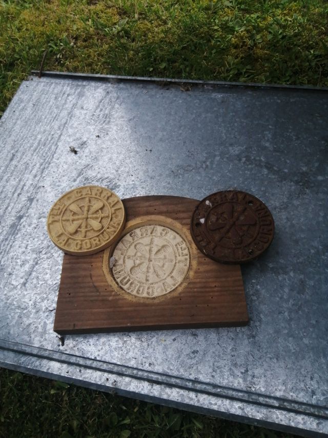 molde placa talleres carral