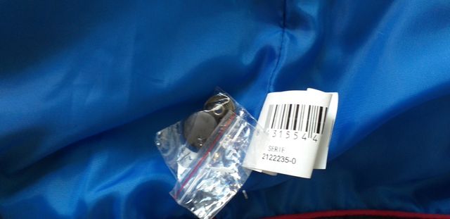 Abrigo tipo plumífero.