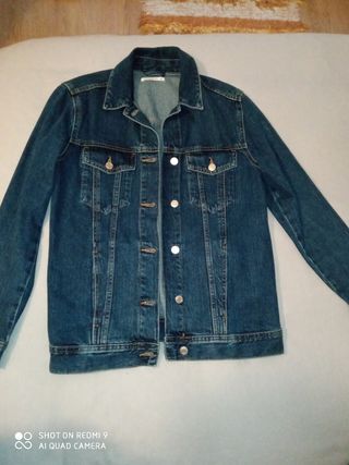 Chaqueta vaquera oversize talla S Green Coast de segunda mano por 15 EUR en  Manacor en WALLAPOP