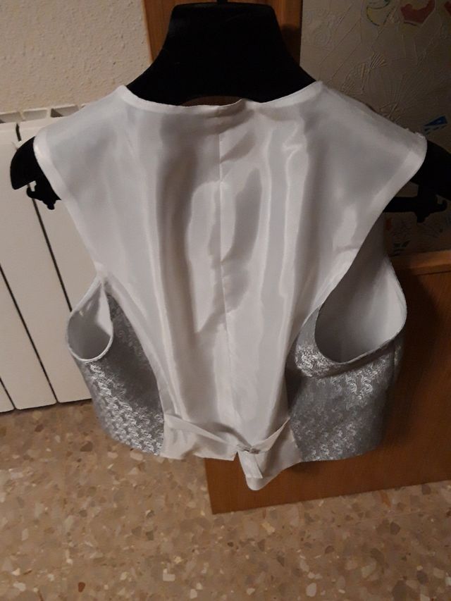 americana y chaleco talla 48