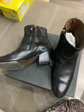 Botines negros de piel Massimo Dutti de segunda mano por 20 EUR en Madrid  en WALLAPOP