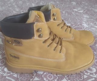 Botas tipo Camper. Cómo nuevas. Marca Docker\\'s de segunda mano por 20 EUR  en Burgos en WALLAPOP