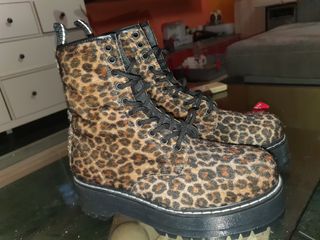 Botas Lola Rey de segunda mano por 43 EUR en Seseña en WALLAPOP