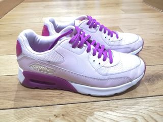 Deportivas NIKE Air Max moradas - 38,5 de segunda mano por 25 EUR en Seseña  en WALLAPOP
