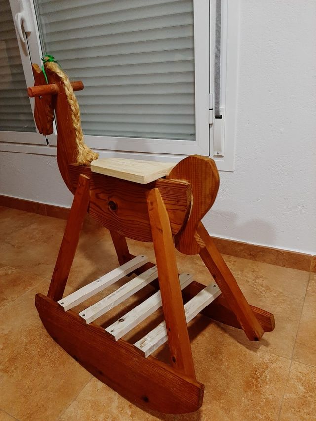 Caballito de Madera