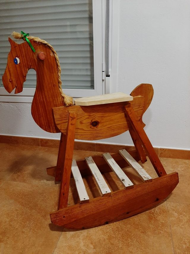 Caballito de Madera