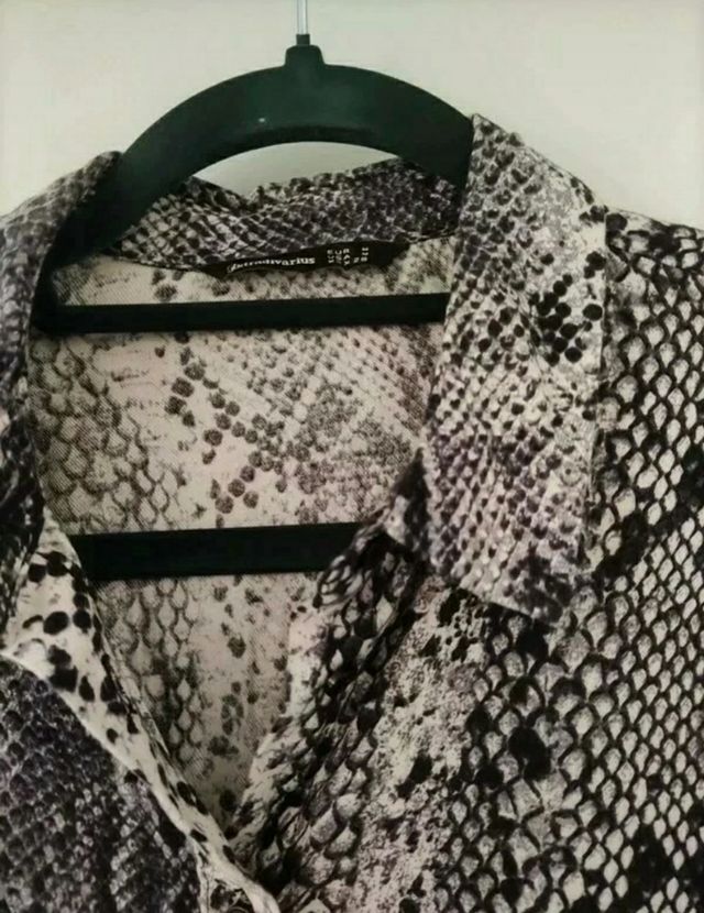 Vestido animal print Stradivarius