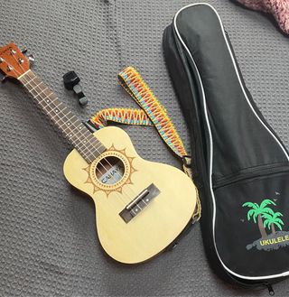 Ukelele Cahaya concierto de segunda mano por 45 EUR en Granollers en  WALLAPOP