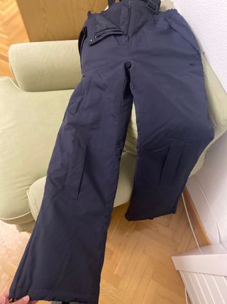 Pantalón esquí de El Corte Inglés de segunda mano por 25 EUR en Camarma de  Esteruelas en WALLAPOP