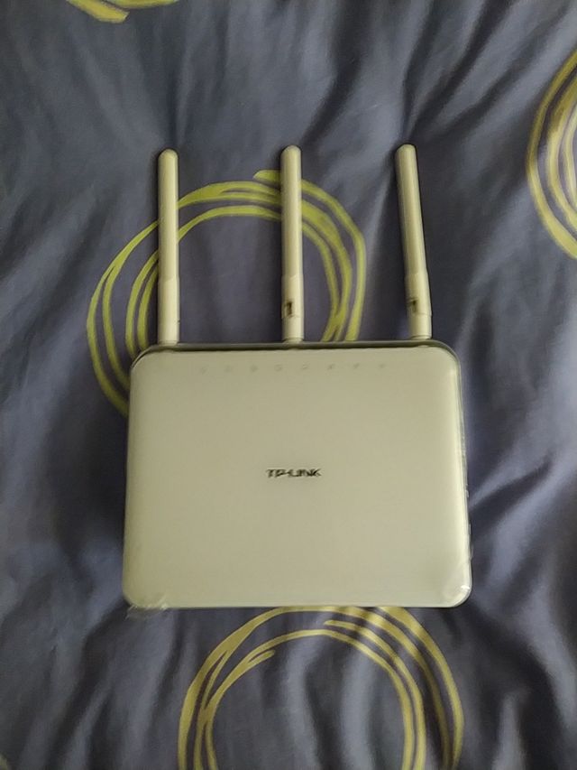 Tp-Link Archer C9 (NEGOCIABLE)