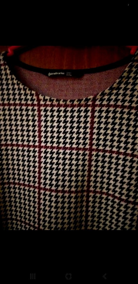 vestido Stradivarius