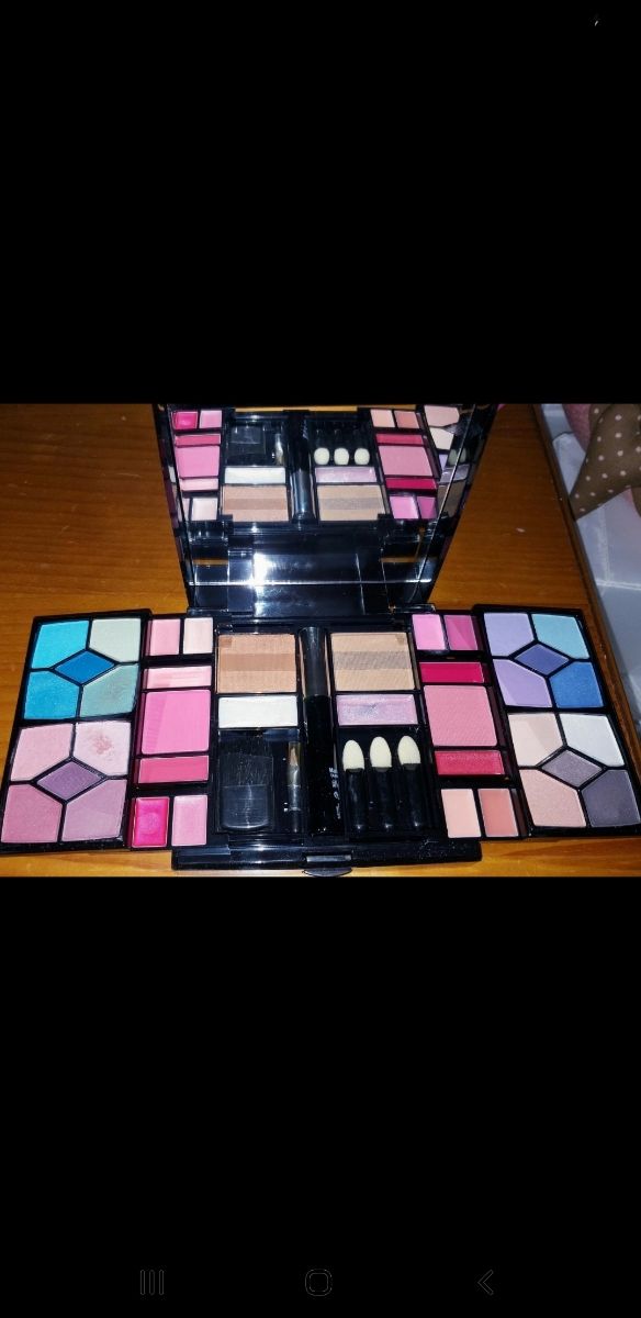 Estuche de maquillaje