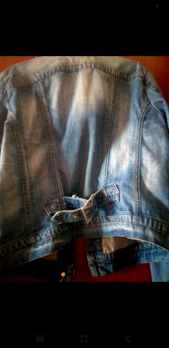 chaqueta vaquera con hebilla