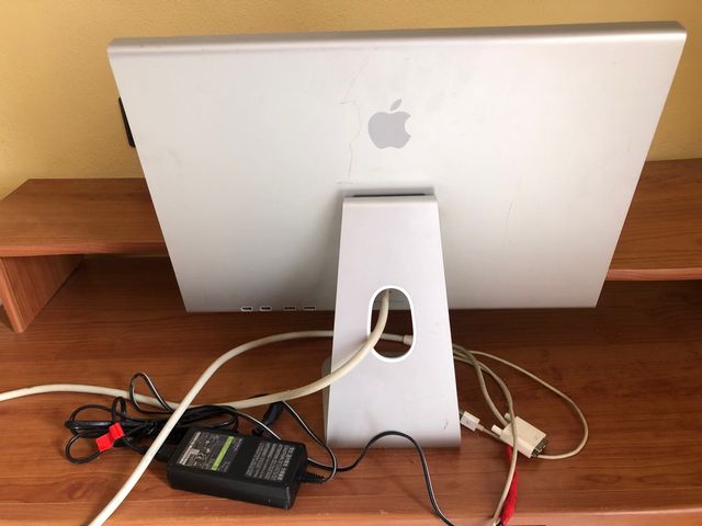 Monitor AppleMAC Cinema 17"