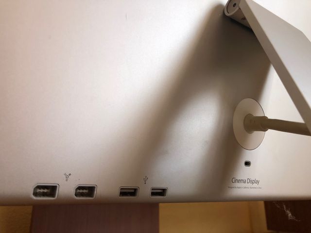 Monitor AppleMAC Cinema 17"