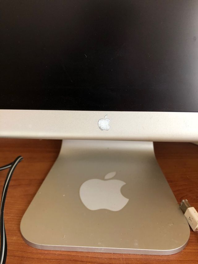 Monitor AppleMAC Cinema 17"