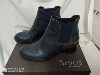 Botines PLUMERS de segunda mano por 45 EUR en Llodio en WALLAPOP