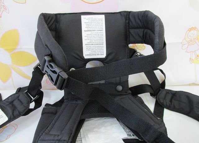 mochila portabebé como nueva