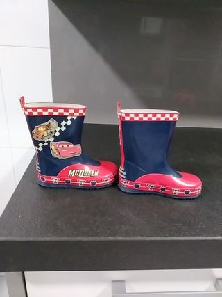 Botas de agua Rayo MCQueen N° 26 de segunda mano por 5 EUR en Pamplona en  WALLAPOP
