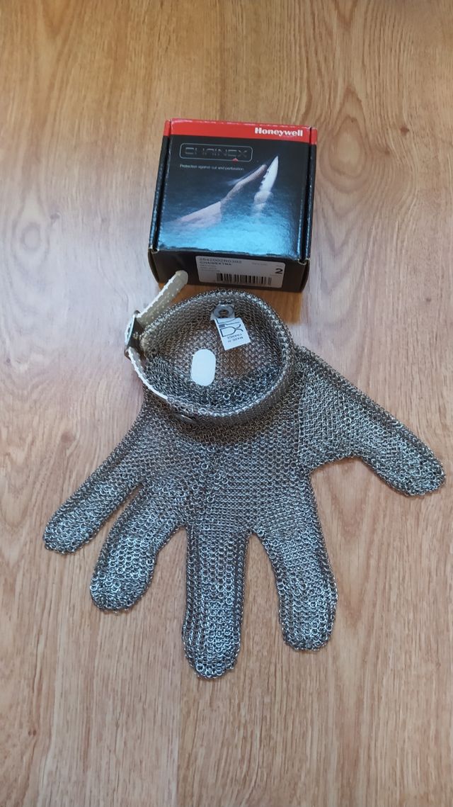 Guanto antitaglio da macellaio Nuovo di zecca.