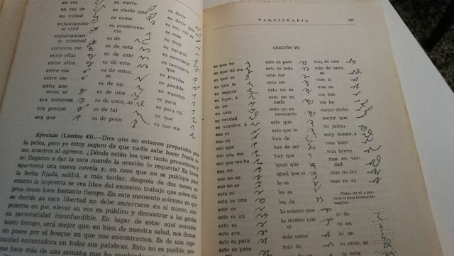 Libro antiguo de Taquigrafía.