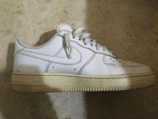 Nike Air Force 1 originales usadas de segunda mano por 30 EUR en Almerimar  en WALLAPOP
