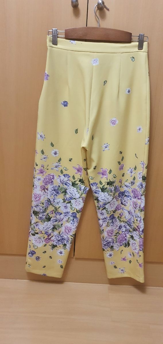 Pantalón Livia amarillo Poète Talla 1
