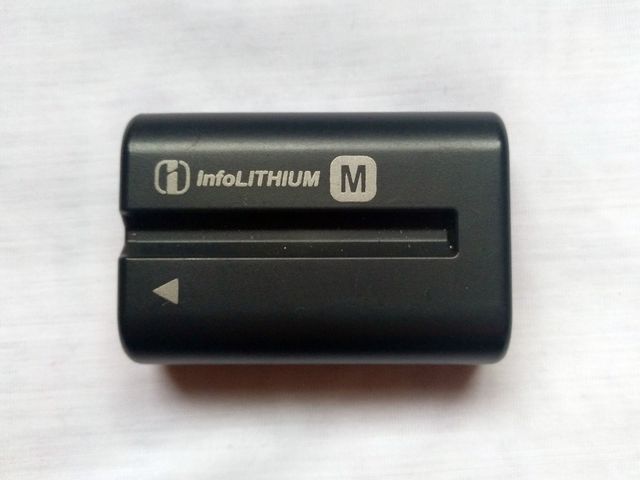 Batería Sony original NP-FM500H