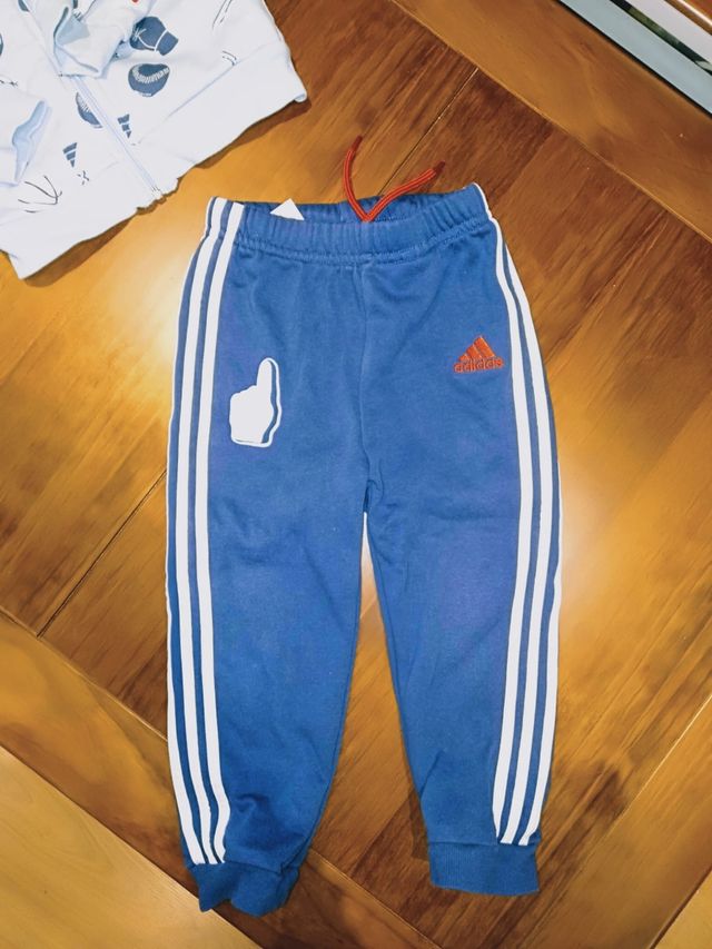 Chándal ADIDAS bebé 18-24 meses