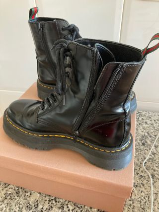 Botas piel Brownie de segunda mano por 50 EUR en Oviedo en WALLAPOP