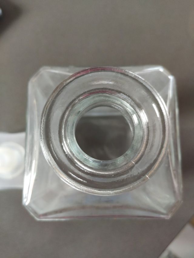 Jarra de liquor (vidrio) 0,9l