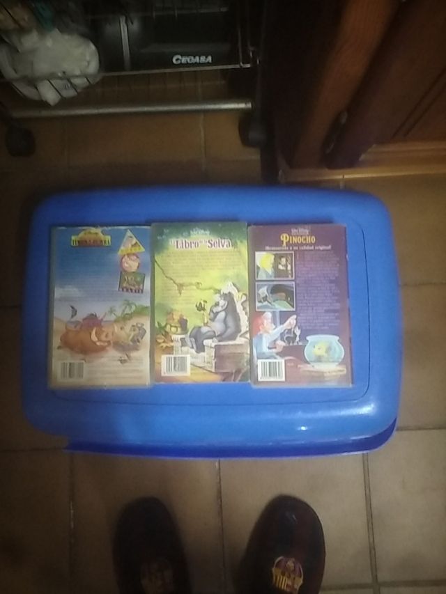 3VHS  Pinocho, El Libro de la selva y timón y pum